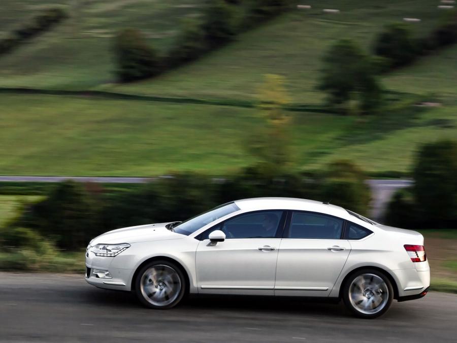  Citroen C5 2010 года  (фото 8 из 35)